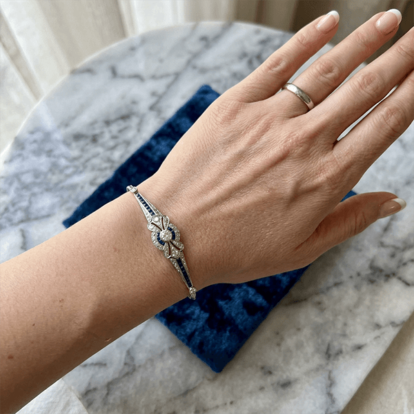 Vintage Bow Knot Round Cut Pavé Blue Sapphire Bracelet For Women