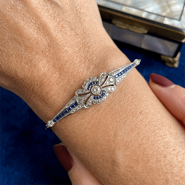 Vintage Bow Knot Round Cut Pavé Blue Sapphire Bracelet For Women