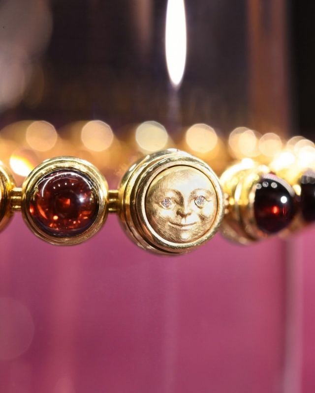 Golden Round Cabochon Cut Garnet Sapphire Moon Chain Tennis Bracelet For Women Belovegrace