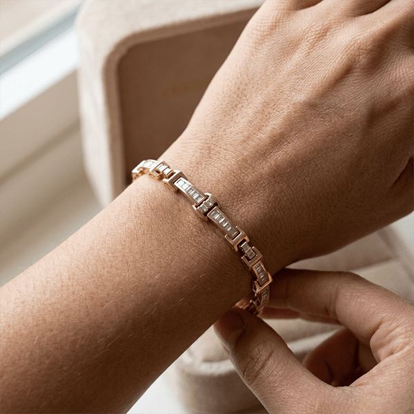 Geometric Link Baguette Cut Yellow Gold Tennis Bracelet For Women