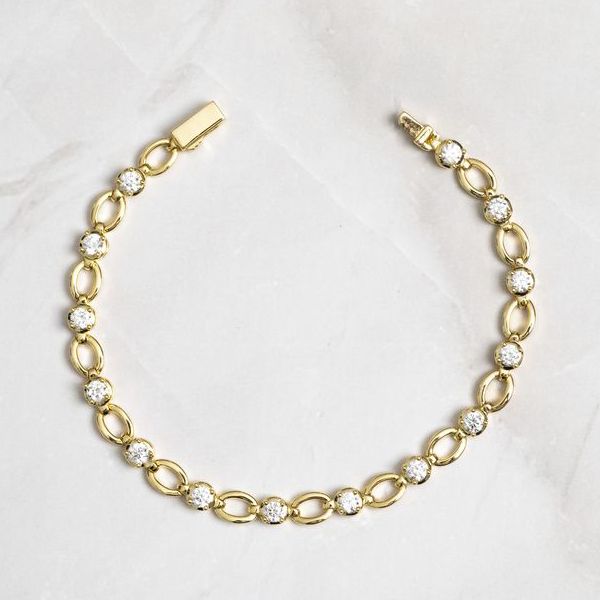 Classic Golden Round Cut White Sapphire Tennis Bracelet For Women Belovegrace