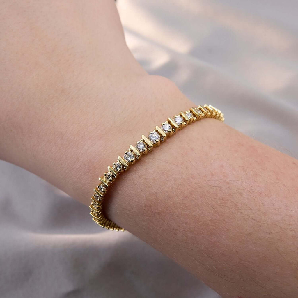 Luxury Jewelry Classic Round Cut White Sapphire Tennis Bracelet For Women