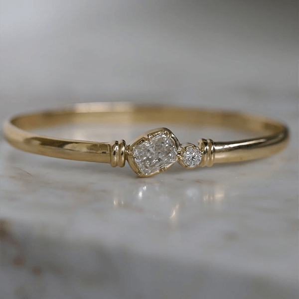Luxury Jewelry Unique Design Golden Bezel Radiant & Round Cut White Sapphire Bangle Bracelet For Women