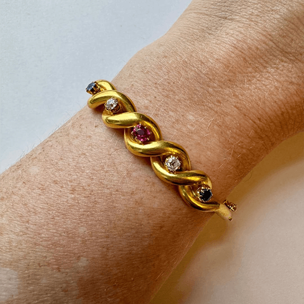 Luxury Jewelry Vintage Golden Twist Design Round Cut Ruby & Blue & White Sapphire Bangle Bracelet For Women