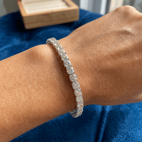Luxury Jewelry Classic Cushion Cut White Sapphire Tennis Bracelet For Women