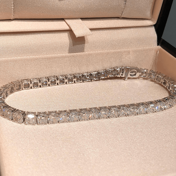 Luxury Jewelry Classic Cushion Cut White Sapphire Tennis Bracelet For Women