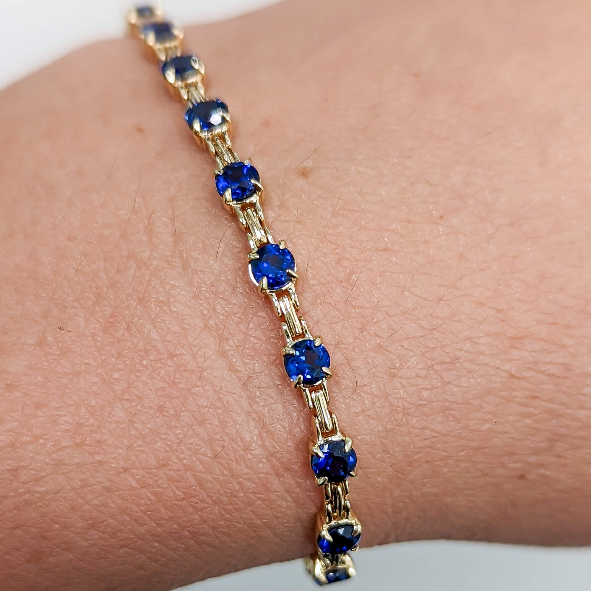 Luxury Jewelry Yellow Gold Round Cut Blue Sapphire Tennis Bracelet For Women