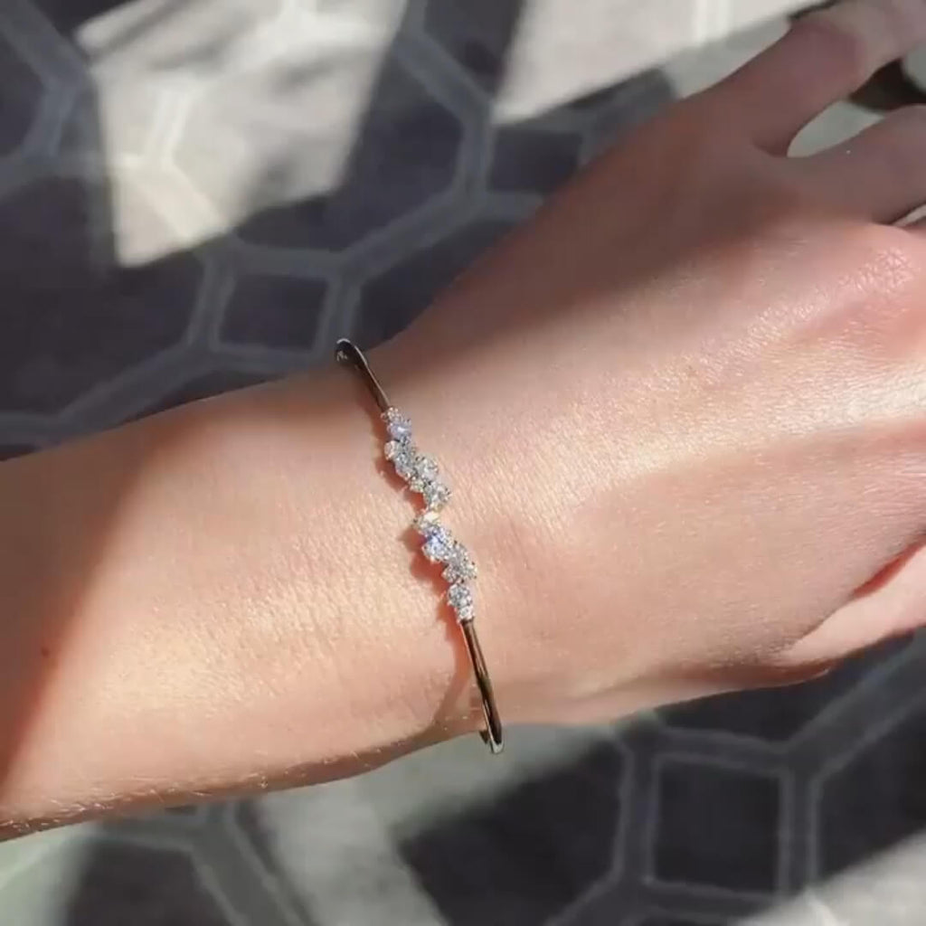 Luxury Jewelry Yellow Gold Round Cut White Sapphire Bangle Bracelet For Women