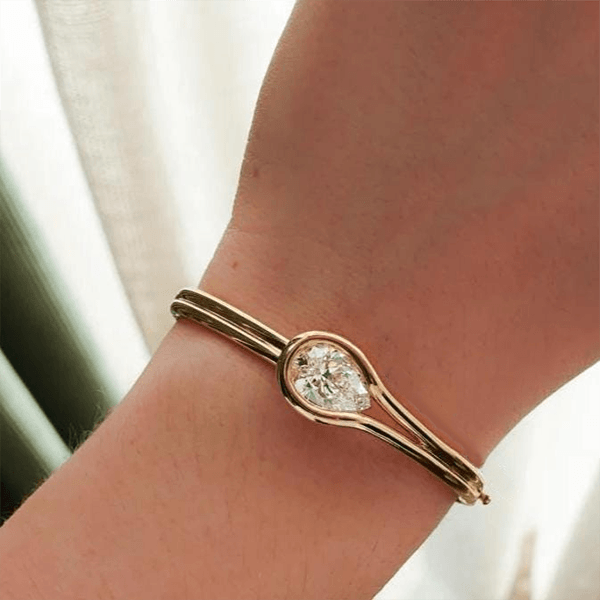 Unique Design Yellow Gold Solitaire Split Shank Pear Cut White Sapphire Bangle Bracelet For Women