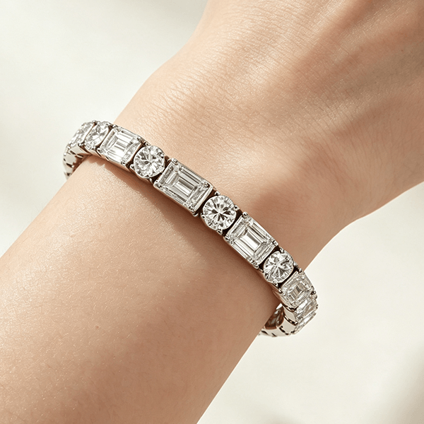 Classic Emerald & Round Cut White Sapphire Tennis Bracelet For Women