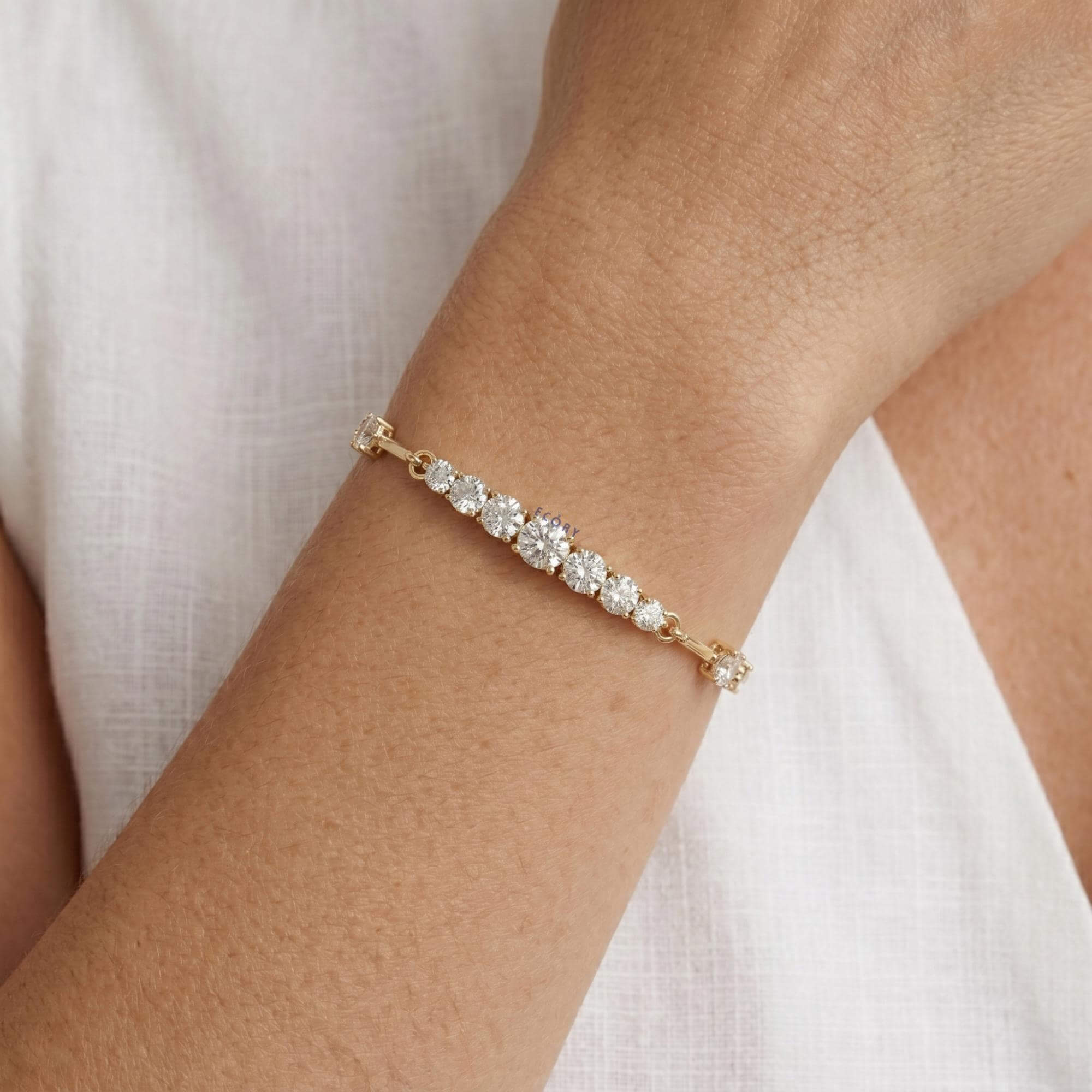 Fashion Yellow Gold Round Cut White Sapphire Bar Link Bracelet For Women