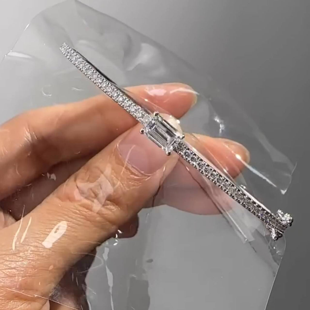 Luxury Jewelry Classic Emerald Cut White Sapphire Bangle Bracelet For Women