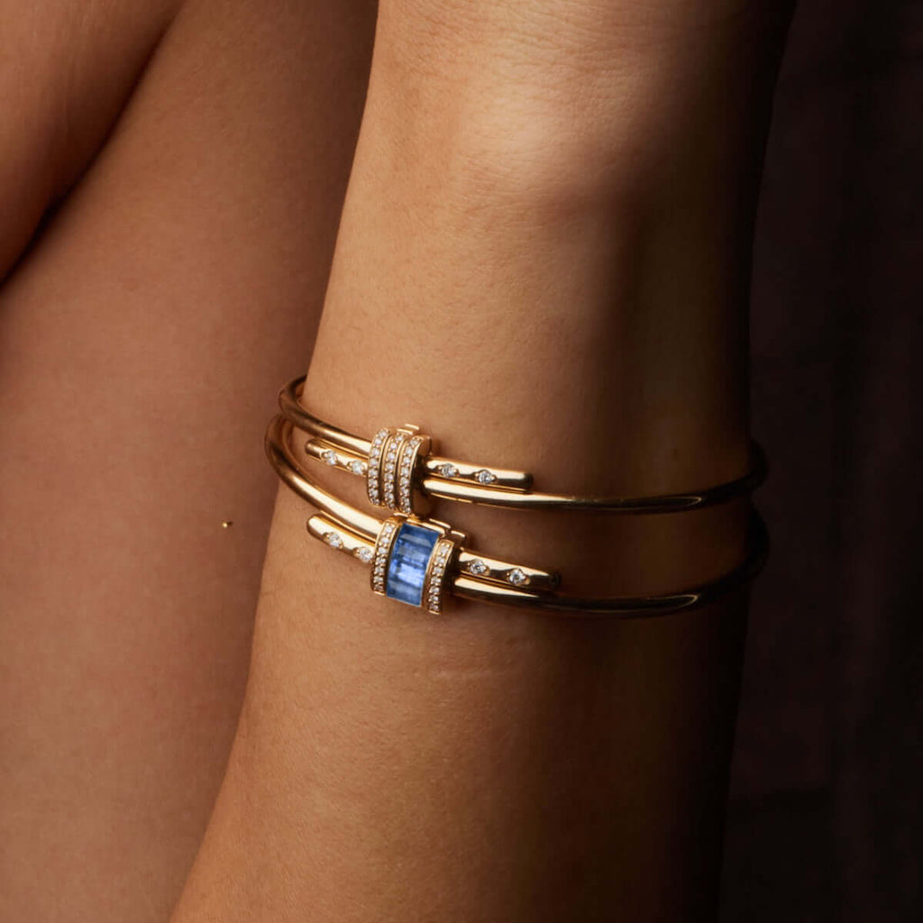Unique Design Yellow Gold Baguette Cut Blue Sapphire Bangle Bracelet For Women