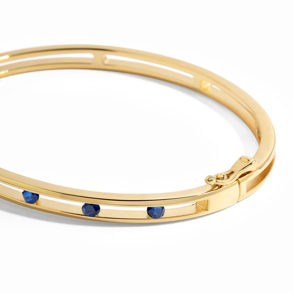 Unique Design Yellow Gold Round Cut Blue Sapphire Bangle Bracelet For Women