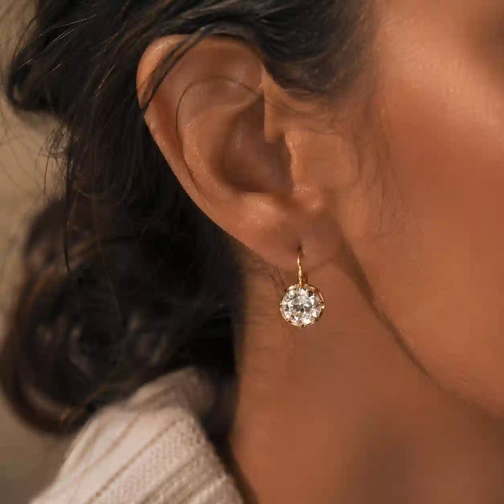 Luxury Jewelry Golden Solitaire Round Cut White Sapphire Drop Earrings For Women