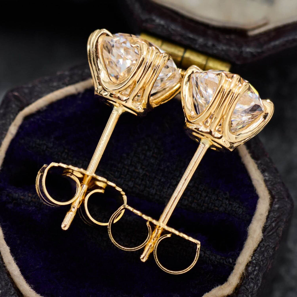 Luxury Jewelry Golden Solitaire Three Prong Cushion Cut White Sapphire Stud Earrings For Women
