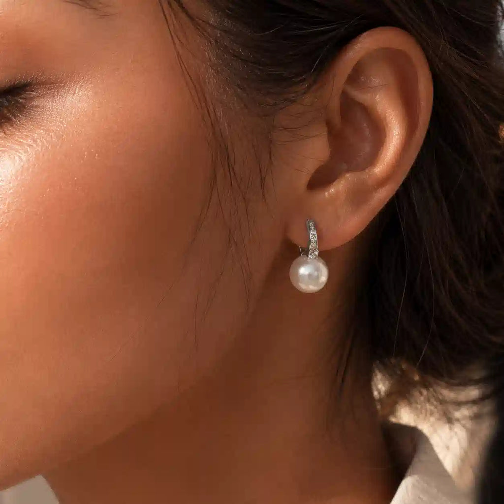 Luxury Jewelry Elegant Round Cut Pearl & White Sapphire Drop Earrings For Women