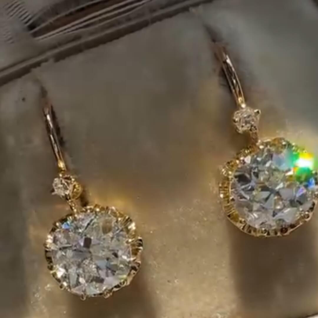 Luxury Jewelry Classic Golden Cushion Cut White Sapphire Drop Earrings For Women