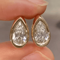 Luxury Jewelry Yellow Gold Bezel Pear Cut White Sapphire Stud Earrings For Women