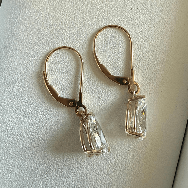 Solitaire Yellow Gold Classic Pear Cut White Sapphire Drop Earrings For Women