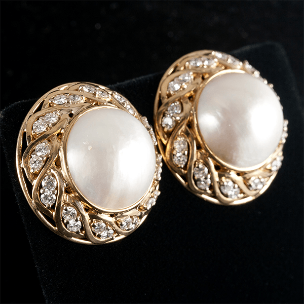 Luxury Halo Yellow Gold Round Cut Preal & White Sapphire Stud Earrings For Women