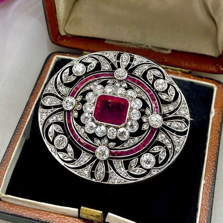Art Deco Emerald Cut Ruby & White Sapphire Brooch
