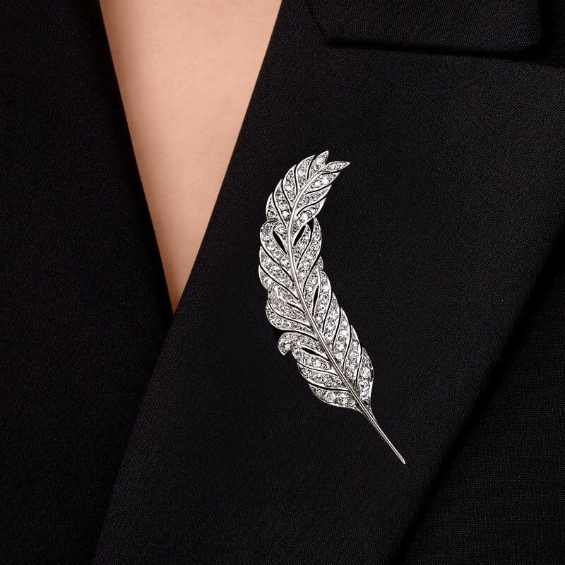 Vintage Feather Design Round Cut White Sapphire Brooch