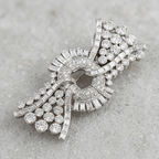 Luxury Jewelry Knot Design Round & Baguette Cut White Sapphire Pin Brooch