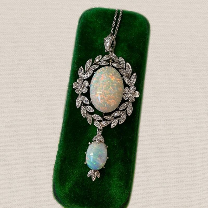 Vintage Milgrain Wreath Design Oval Cut Opal Pendant Necklace For Women Belovegrace