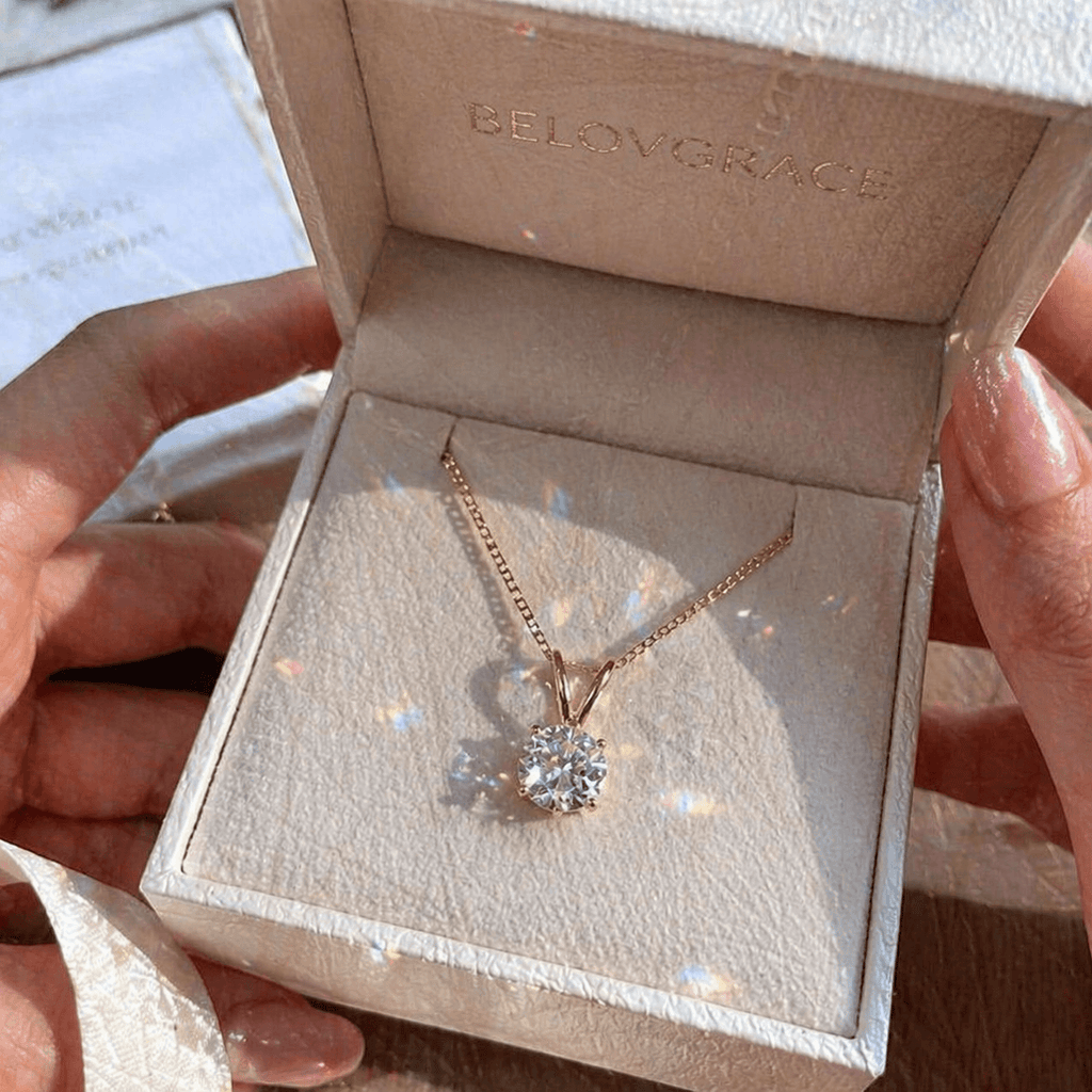 Gold Round Cut White Sapphire Pendant Necklace Wedding Necklace For Women