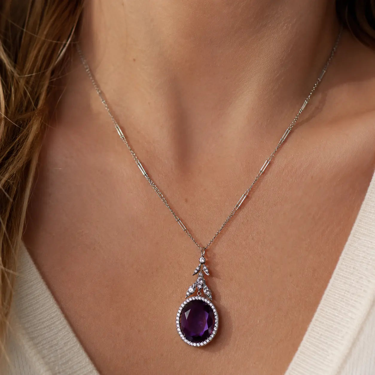 Luxury Jewelry Vintage Halo Oval Cut Amethyst Sapphire Pendant Necklace For Women