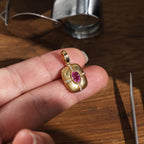 Vintage Yellow Gold Oval Cut Pink Sapphire Pendant Necklace For Women