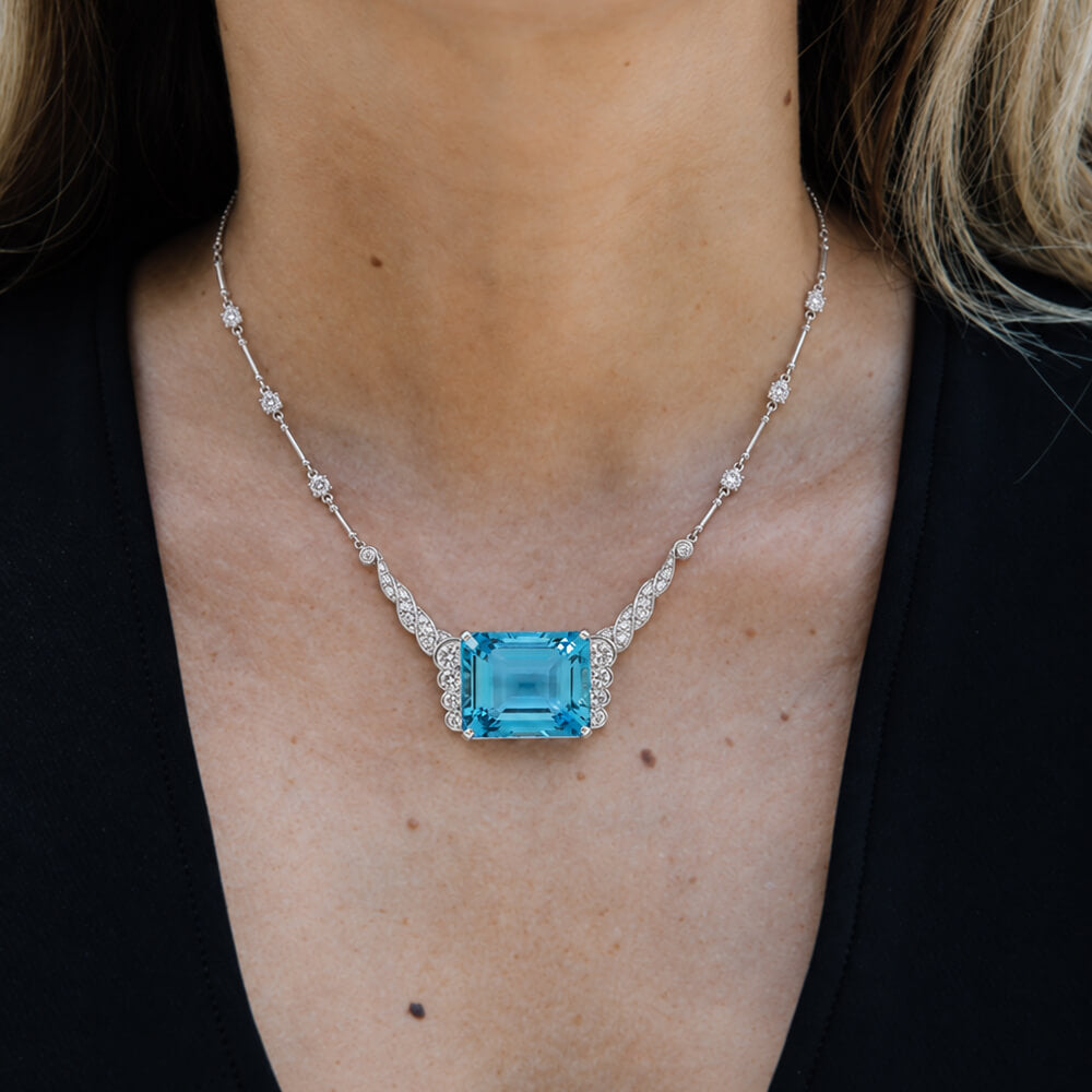 Luxury Jewelry Emerald Cut Aquamarine Sapphire Pendant Necklace For Women