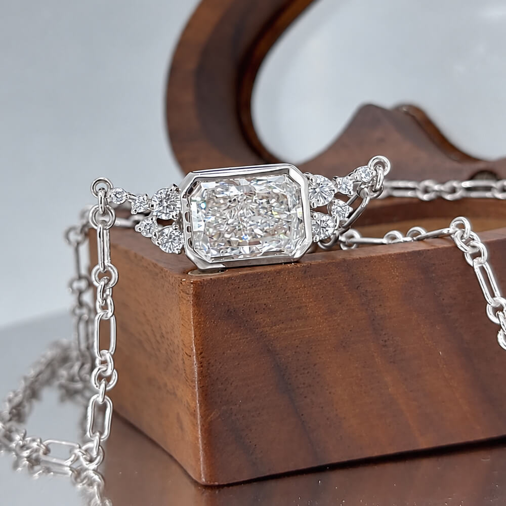 Luxury Jewelry Unique Design Bezel Radiant Cut White Sapphire Pendant Necklace For Women