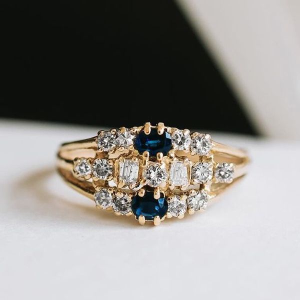 Vintage Oval & Round Cut Blue & White Sapphire Wedding Band For Women Belovegrace