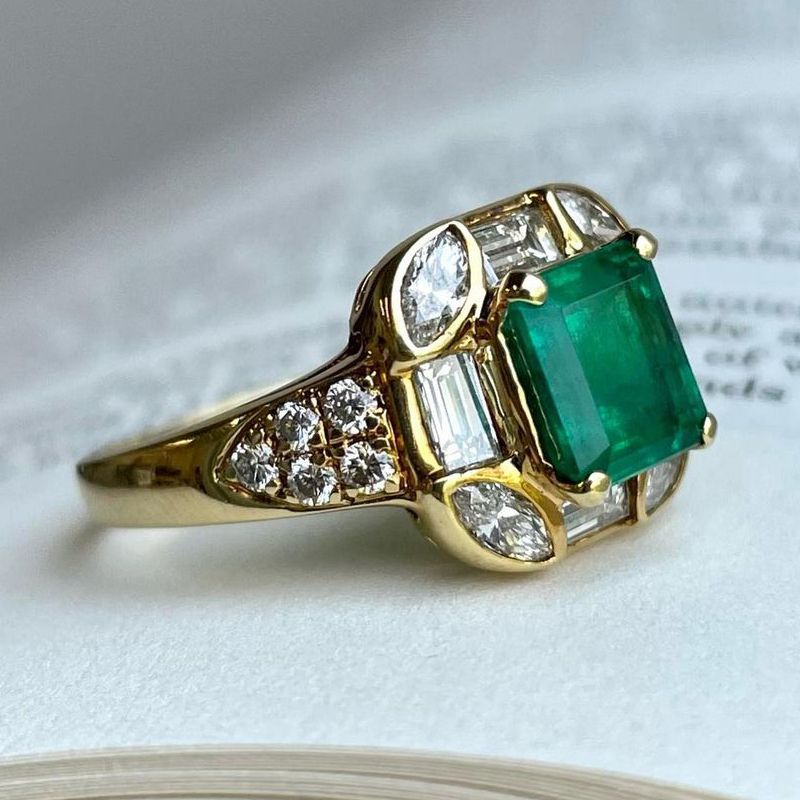Vintage Golden Halo Asscher Cut Emerald Engagement Ring For Women Belovegrace
