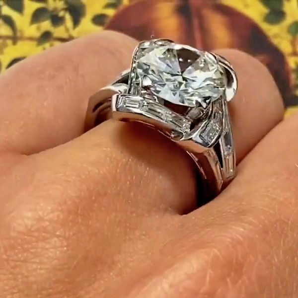 Unique Split Shank Round Cut White Sapphire Engagement Ring For Women Belovegrace