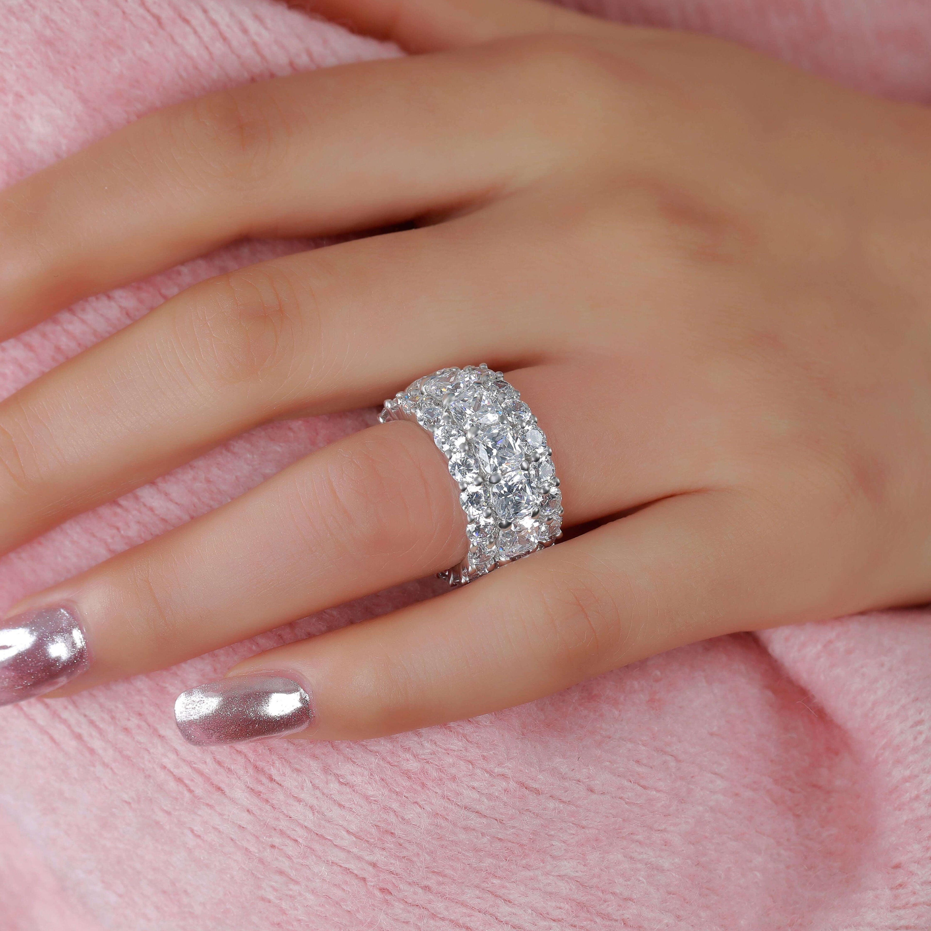 Luxury Triple Row Cushion Cut Moissanite Eternity Wedding Band For Women