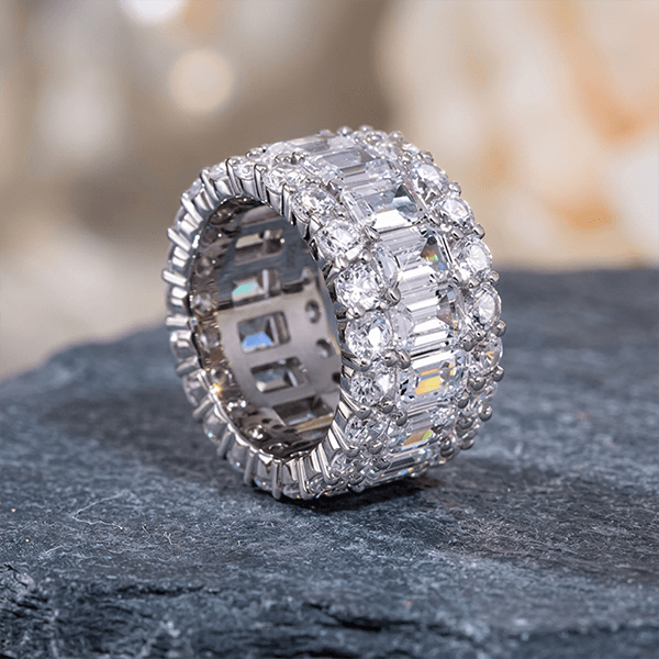 High-End Double Layer Emerald & Round Cut White Sapphire Eternity Wedding Band For Women