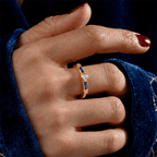 Minimalist Three-Stone Round Cut Blue Sapphire Stackable Ring In Yellow Gold