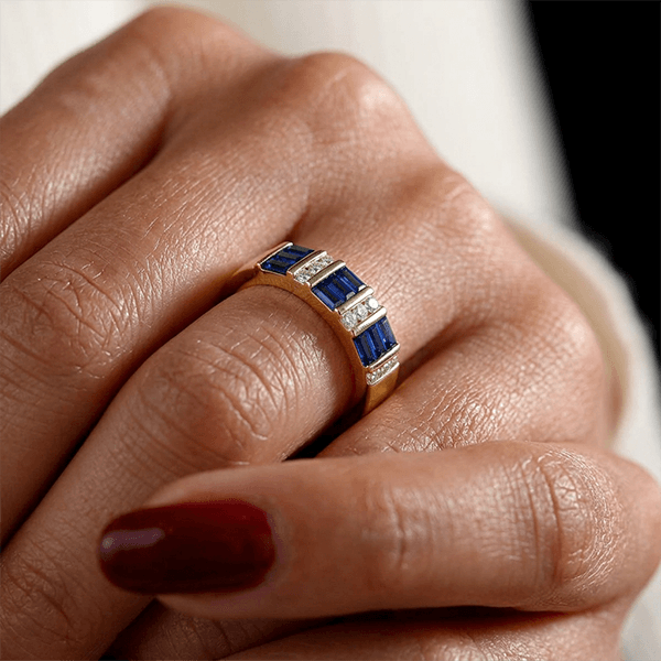 Luxury Geometric Emerald Cut Blue Sapphire Wedding Band Ring In Yellow Gold