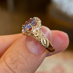 Luxury Jewelry Golden Solitaire Oval Cut Blue Sapphire Engagement Rings