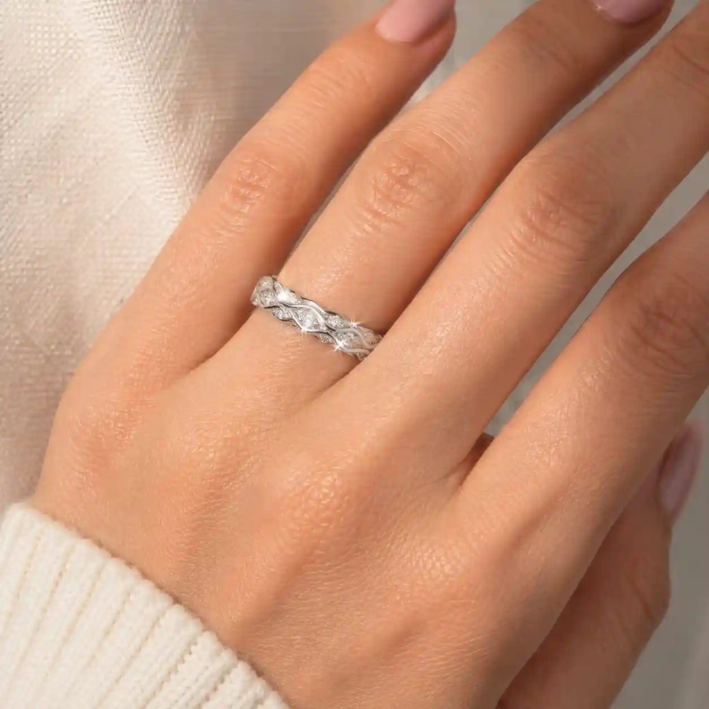 Luxury Jewelry Round Cut White Moissanite Eternity Wedding Band For Women