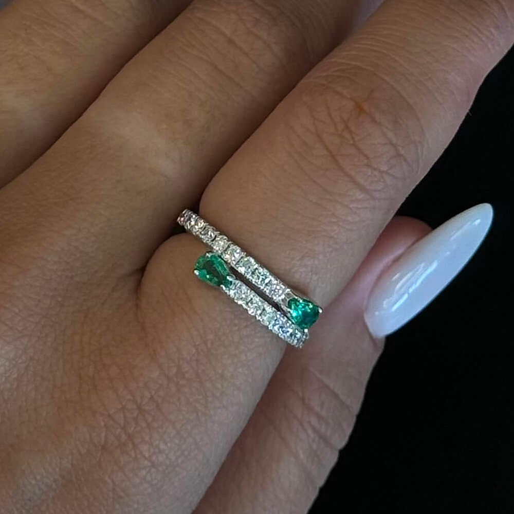 Luxury Jewelry Pear Cut Emerald Sapphire Half Eternity Wedding Band For Women