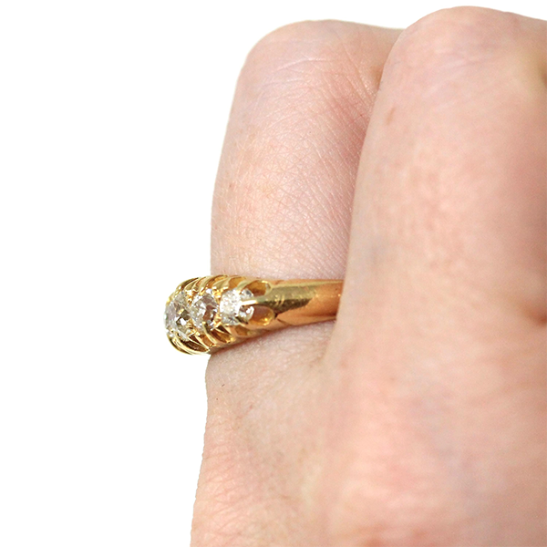Luxury Jewelry Classic Golden Five Stone Cushion Cut White Sapphire Wedding Band
