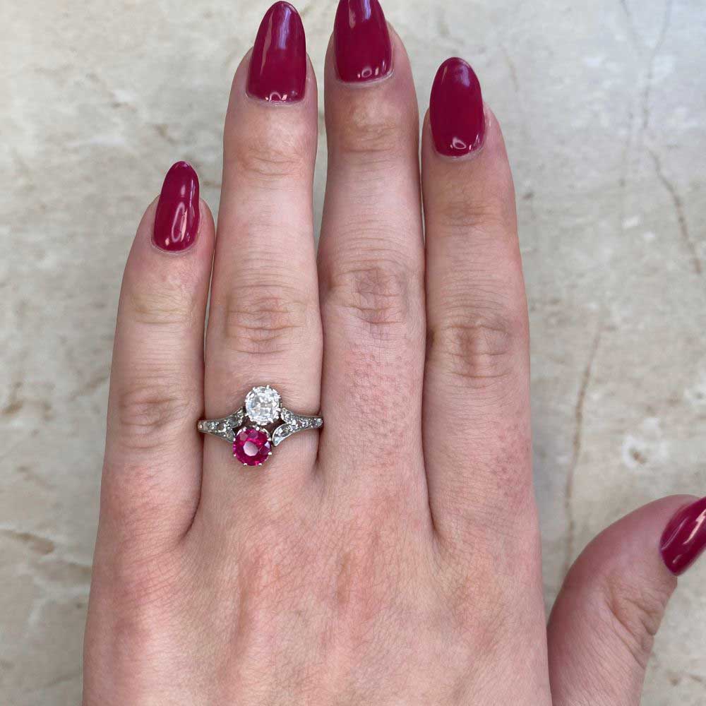 Luxury Jewelry Antique Design Two Stone Round Cut Ruby & White Sapphire Engagement Rings