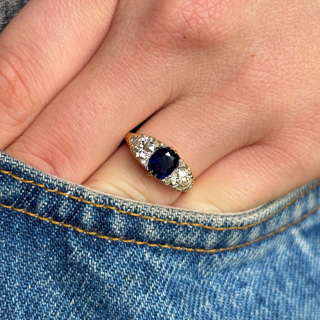 Luxury Jewelry Golden Classic Cushion & Round Cut Blue & White Sapphire Half Eternity Wedding Band For Women