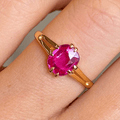 Luxury Jewelry Golden Solitaire Cushion Cut Pink Sapphire Engagement Rings