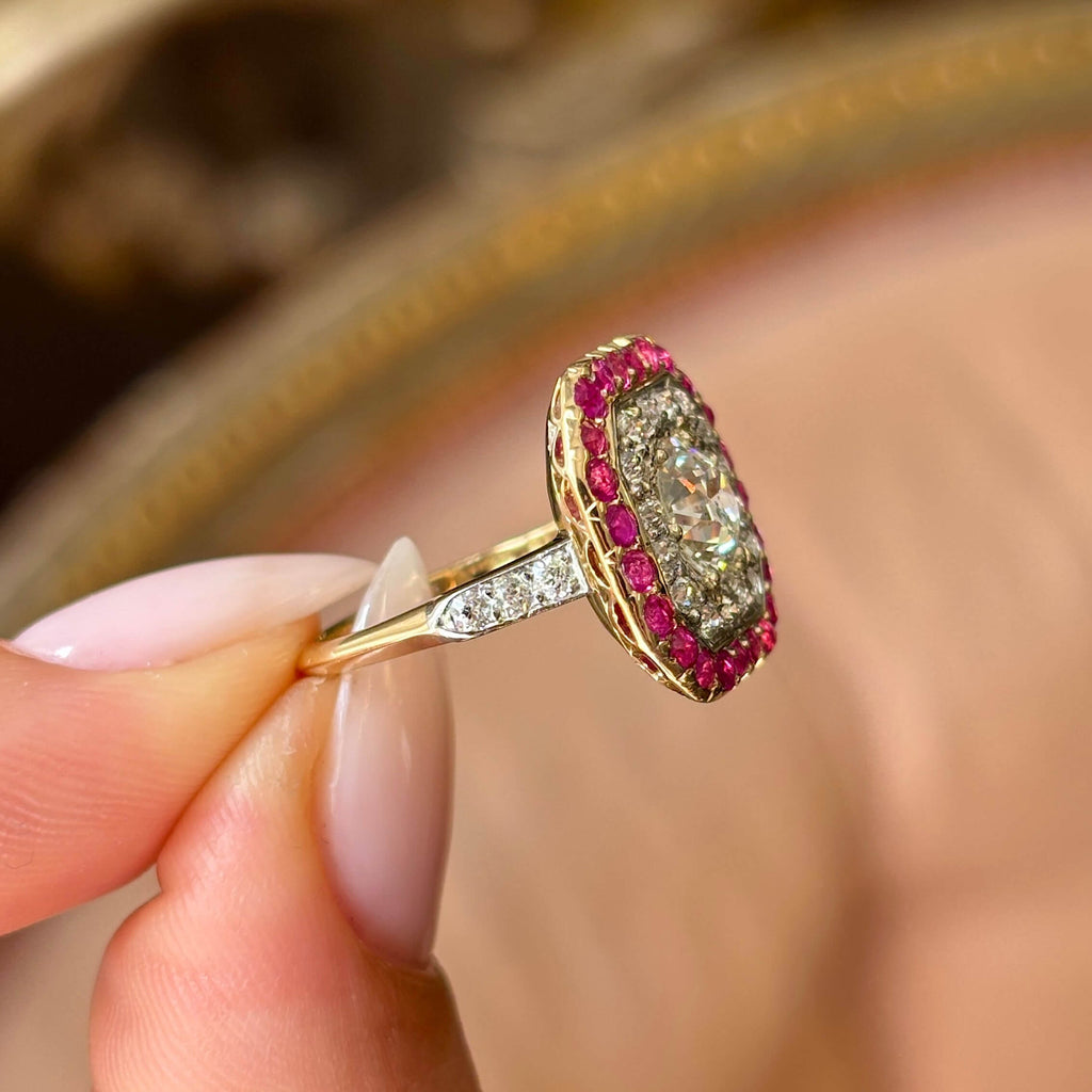 Luxury Jewelry Golden Vintage Double Halo Round Cut White & Pink Sapphire Engagement Rings