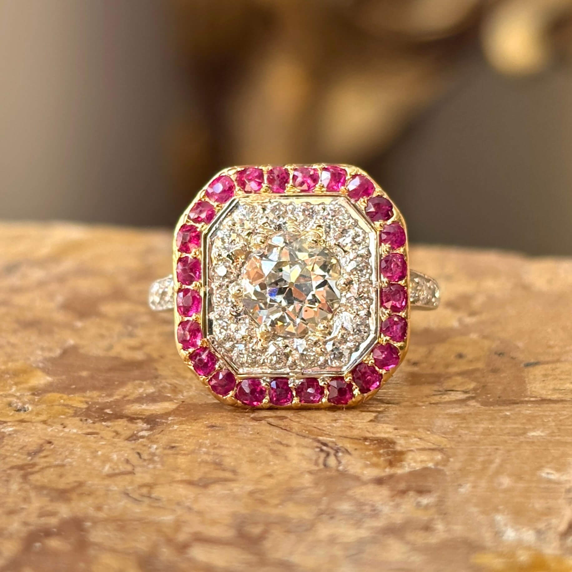Luxury Jewelry Golden Vintage Double Halo Round Cut White & Pink Sapphire Engagement Rings